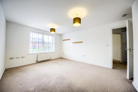 2 bedroom flat to rent, Wharf Lane, Solihull, West Midlands, B91