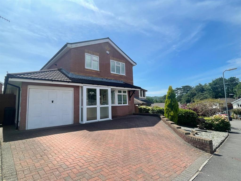 Rhiwlas, Waunceirch. Neath 4 bed detached house £330,000