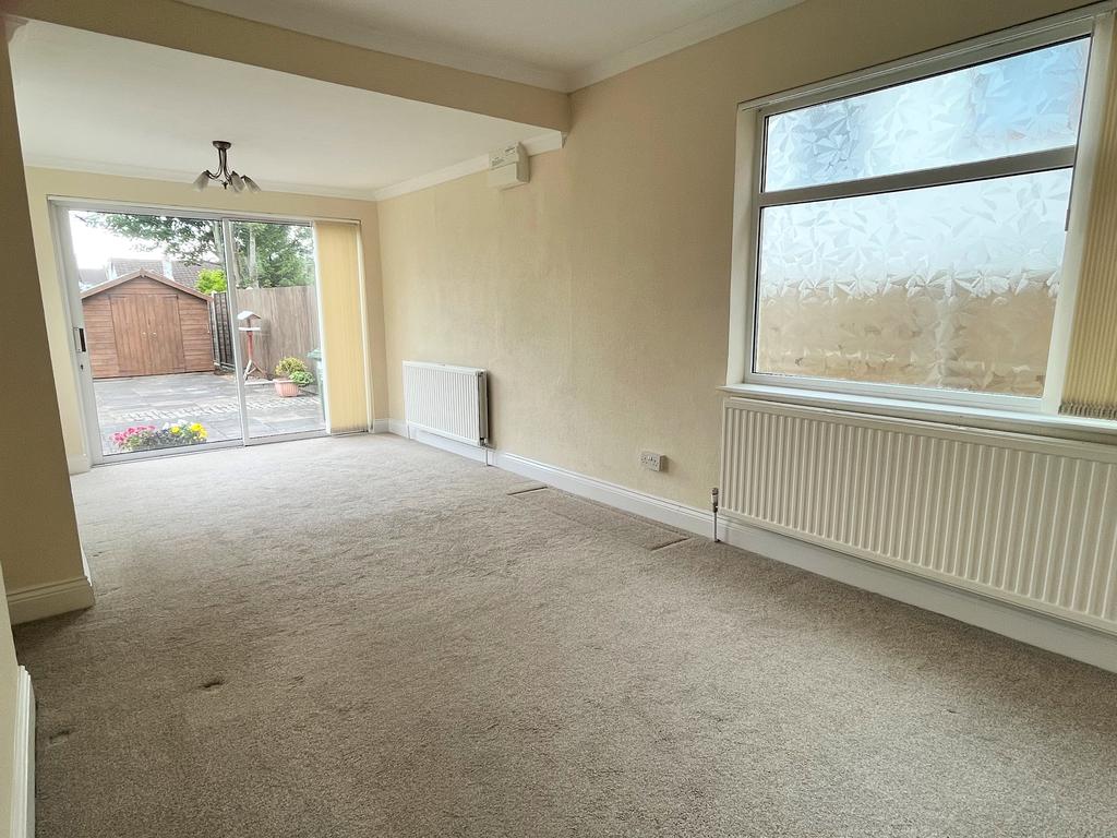 Brighton Avenue, Syston 2 bed bungalow £850 pcm (£196 pw)