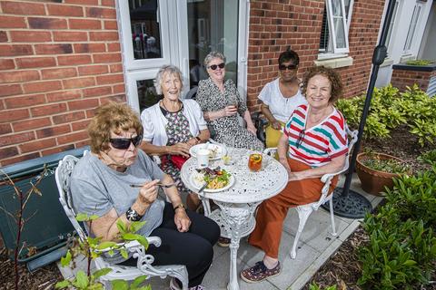 1 bedroom retirement property for sale - Property 15, at Samuel House 1B Westpole Avenue, Oakwood EN4