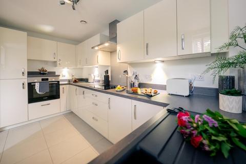 1 bedroom retirement property for sale - Typical One Bedroom Apartment, at Wokingham 54-58 Reading Road RG41