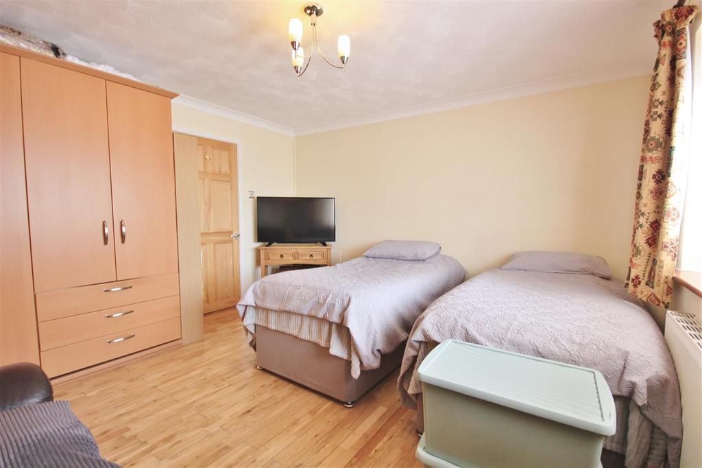 Cranbrook Road, Parkstone, Poole Studio £149,950