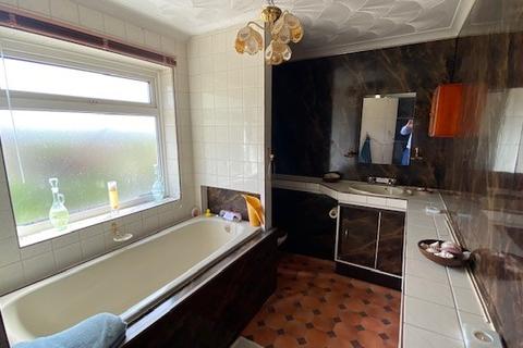 3 Abbey View Drive, Minster On Sea, Sheerness, ME12 2JW
