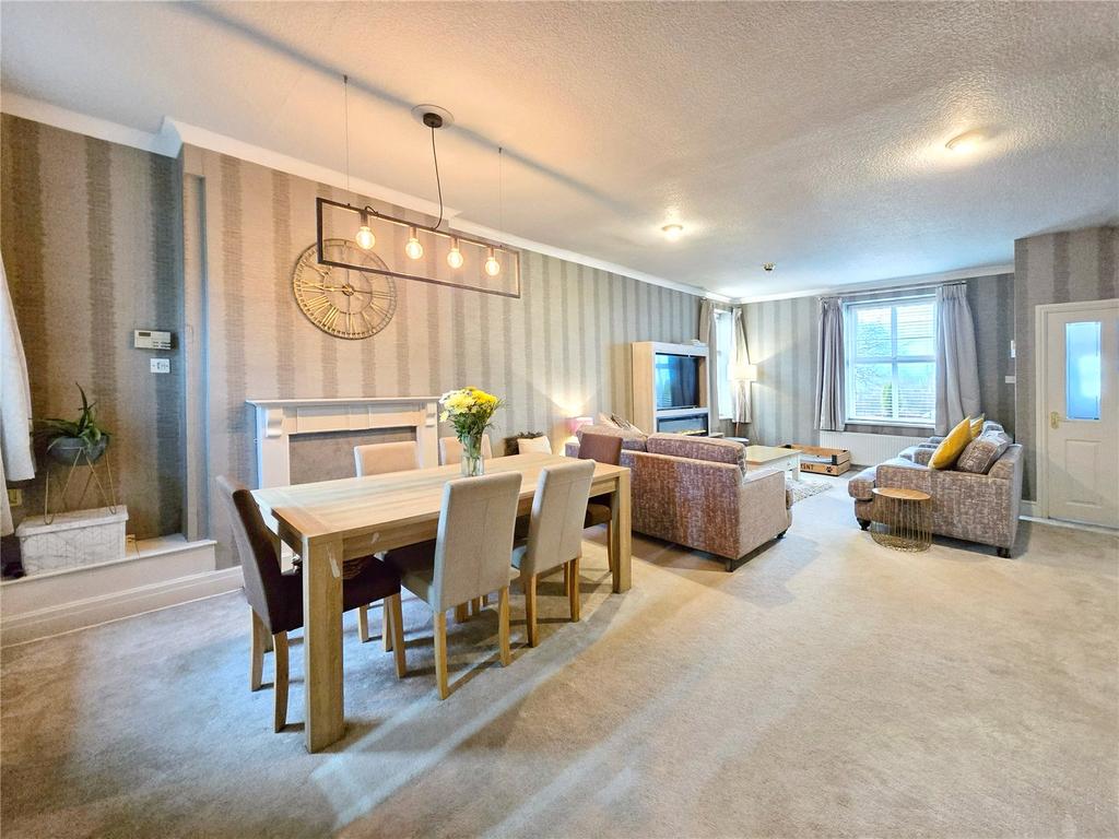 Open Plan Living Rm