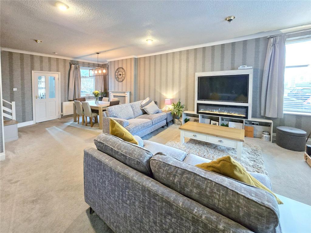Open Plan Living Rm