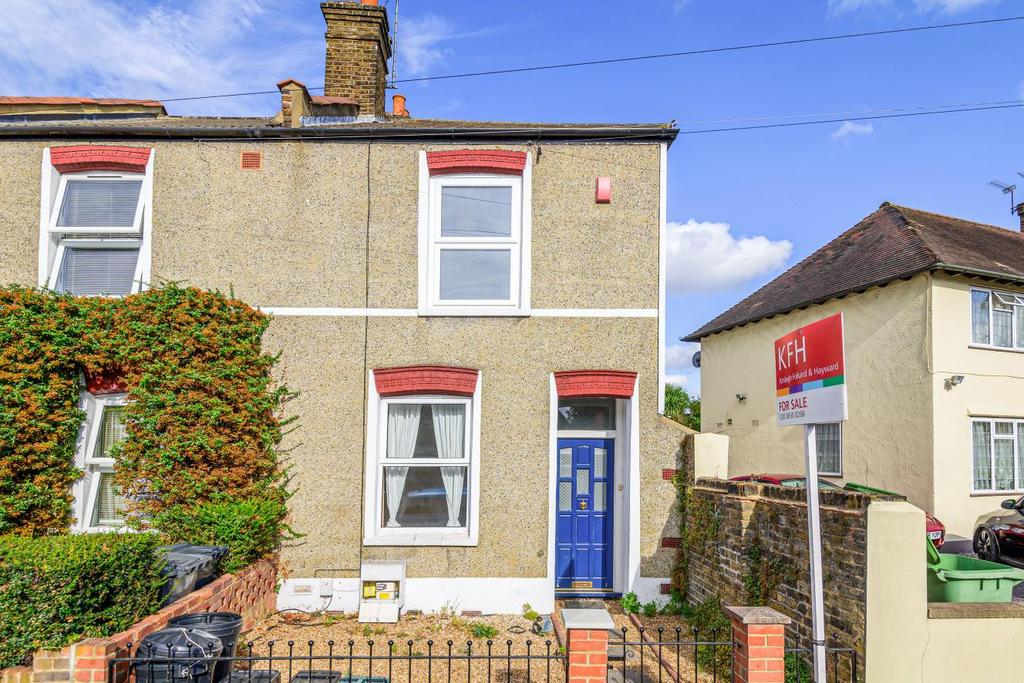Eden Road, Beckenham 2 bed end of terrace house £475,000