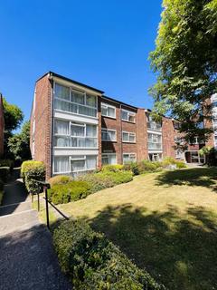 2 bedroom flat to rent, Aran Drive Stanmore, HA7