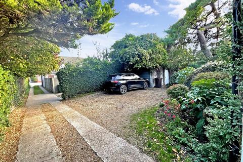 11a King Edward Avenue, Dartford, DA1 2HZ