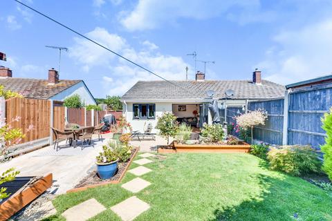7 Broomfield, Benfleet, SS7 2ST