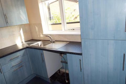 2 bedroom flat to rent, Ravendale Drive, Ermine, Lincoln, LN2