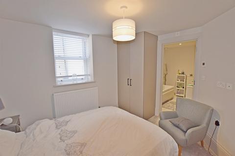 1 bedroom flat to rent, The Royal, The Esplanade, Bognor Regis, PO21