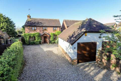 2, Morley Cottages Chells Lane, Stevenage, SG2 7AA