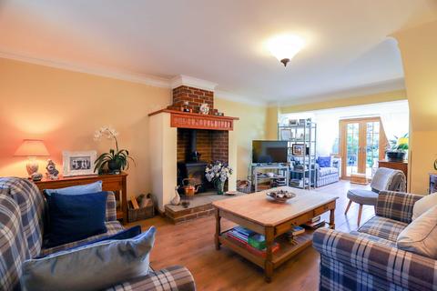 2, Morley Cottages Chells Lane, Stevenage, SG2 7AA
