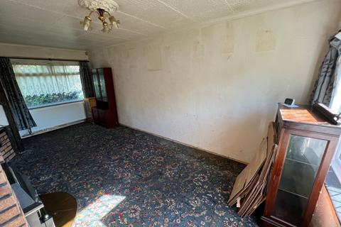 619 Beverley Drive, Stoke-on-trent, ST2 0RD