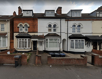 5 Bedroom Terraced House Available To Let