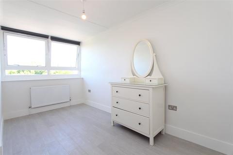 3 bedroom apartment to rent - Invergarry House, 45 Carlton Vale, London, NW6