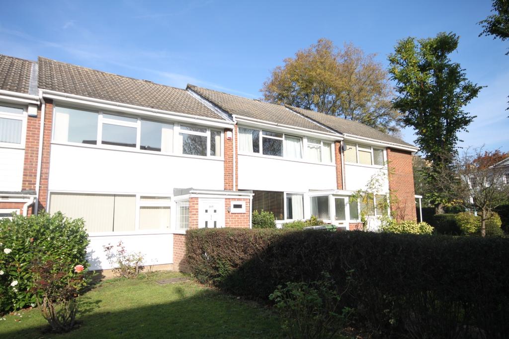 Heathlee Road, Blackheath, SE3 3 bed terraced house £2,200 pcm (£508 pw)