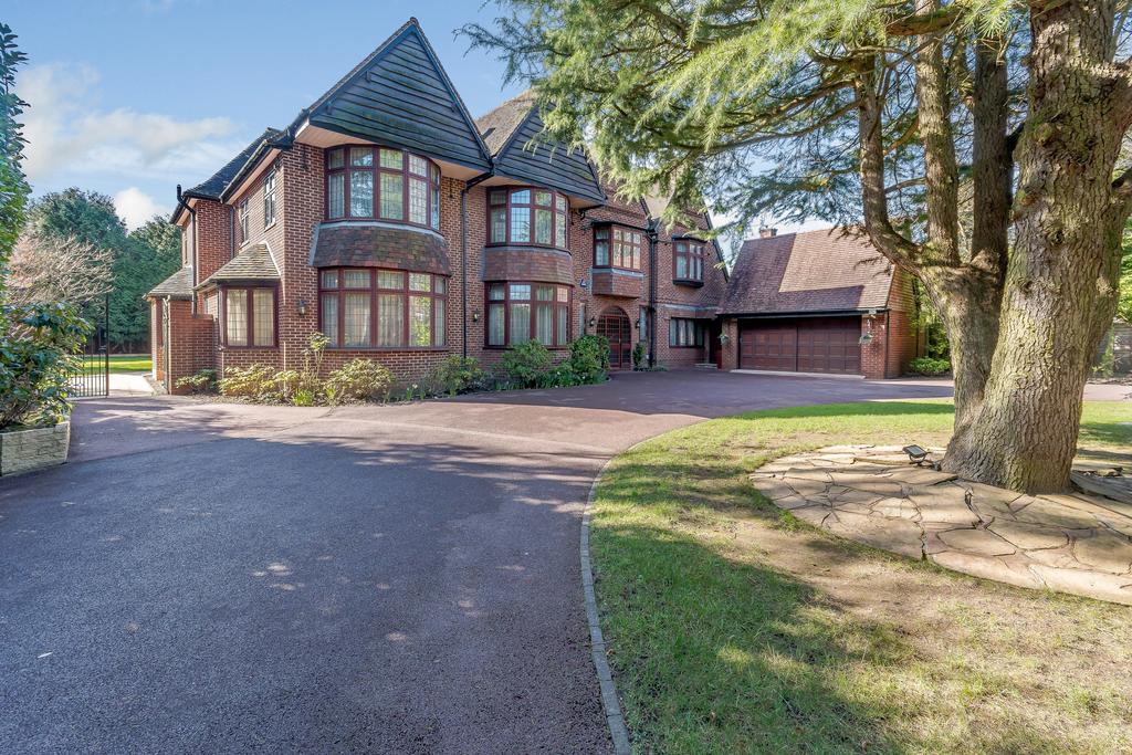 Endwood Drive, Little Aston Park 5 bed detached house £2,300,000