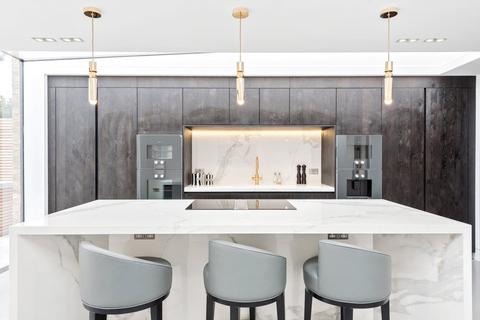 126 Hanover Road, London, NW10 3DP