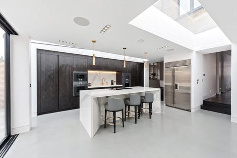 126 Hanover Road, London, NW10 3DP