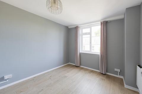 undefined, Flat  College Court, Pembroke Road, BS8