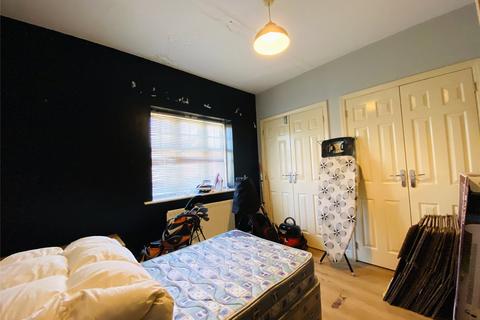 17 Skylark Way, Shinfield, Reading, RG2 9AD