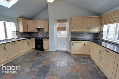 222 Hanham Road, Bristol, BS15 8NU