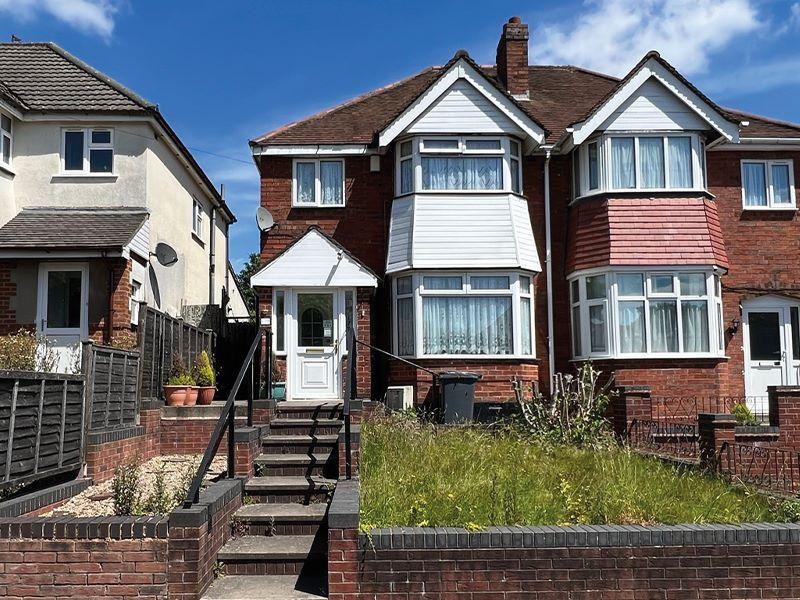 179 Farren Road, Northfield, Birmingham, B31 5HL 3 bed semidetached