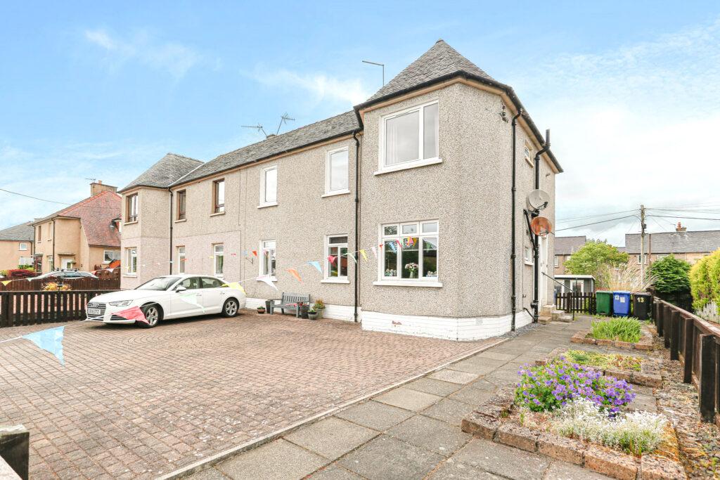 Kettil’stoun Road, Linlithgow Bridge, Linlithgow, EH49 3 bed flat £