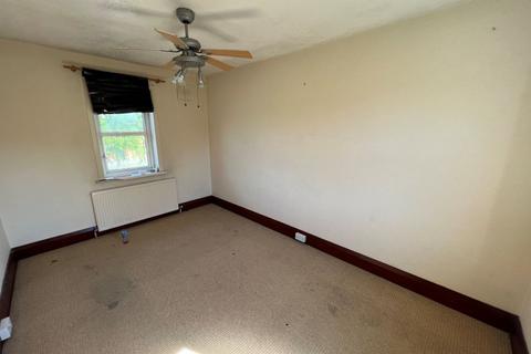96 Abbots Road, Stoke-on-trent, ST2 8DY