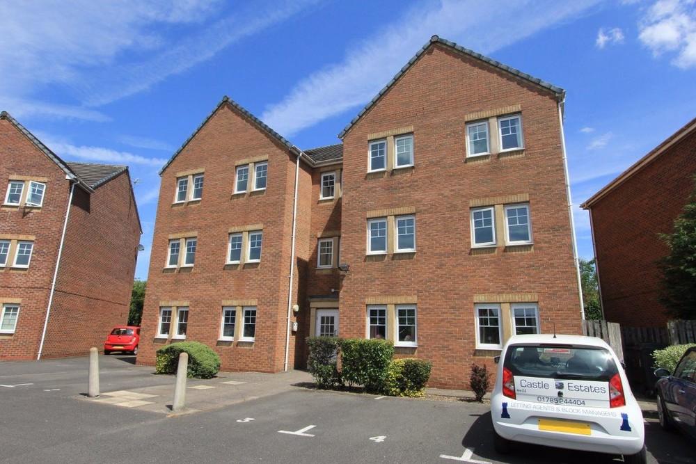 Doulton Court, Baddeley Green, Stoke... 2 bed flat £595 pcm (£137 pw)