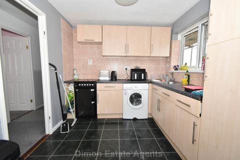 2 bedroom flat for sale, Mandarin Way, Rowner