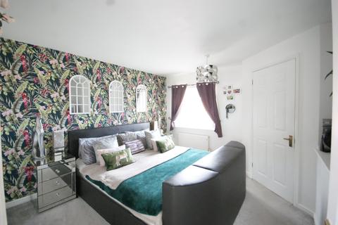 18 Darwin Close, Waddington, Lincoln, LN5 9GB
