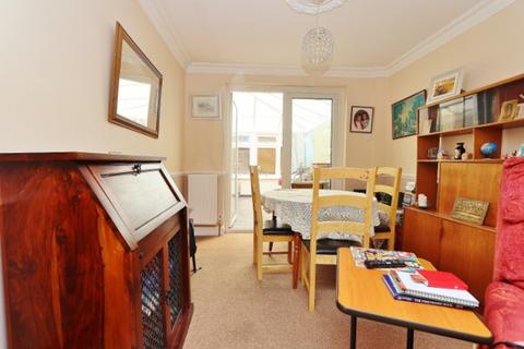 64 The Drive, Collier Row, Romford, RM5 3TR