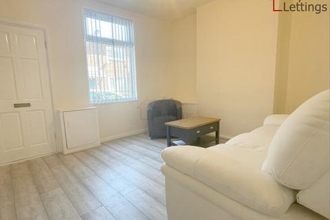 2 bedroom terraced house to rent, Cloister Street , Lenton