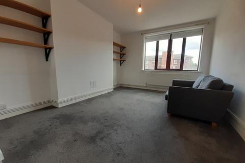 1 bedroom flat to rent, Wigan House, Warwick Grove,, Clapton, E5