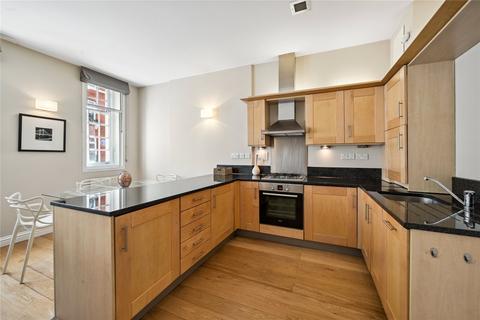 2 bedroom flat to rent, Mortimer Street, London
