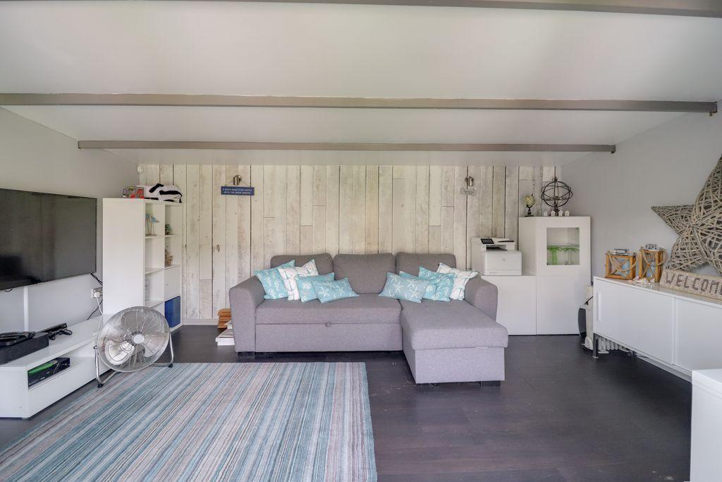 Family Room/Home Office