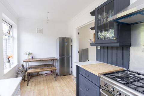 27 Ashley Road, Westcott, Dorking, RH4 3QJ