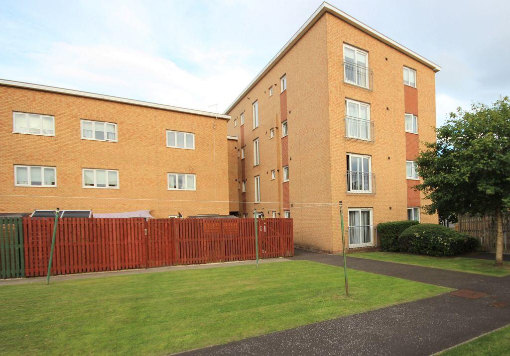 Dermontside Close, Crookston, Glasgow 2 bed flat £119,995