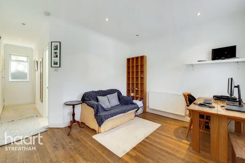 1 bedroom flat for sale - Thornton Avenue, London