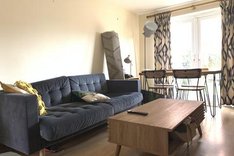 2 bedroom mews to rent, Rochester Avenue, Chorlton