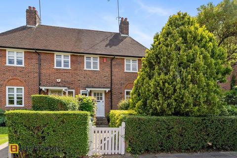 34 Addison Way, London, NW11 6AS