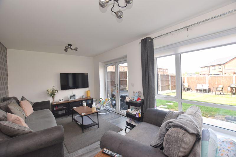 Viola Drive, Netherley, Liverpool 3 bed semidetached house £200,000