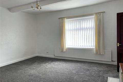 2 bedroom semi-detached house to rent, Kirkgate, Hanging Heaton, Batley, West Yorkshire, WF17