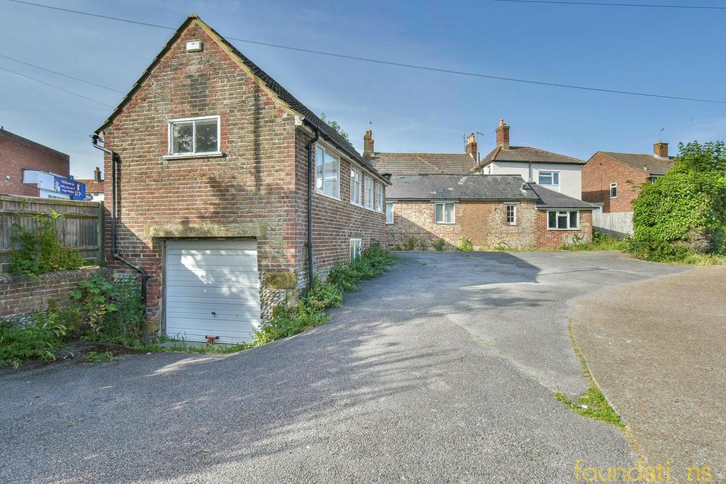 Buxton Drive, BexhillonSea, TN39 Office £250,000