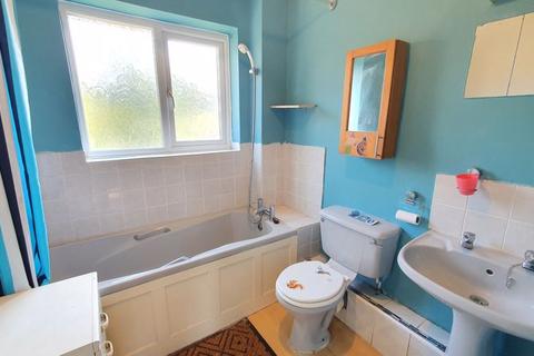 11 Ellison Close, Abbeymead, Gloucester, GL4 5YQ