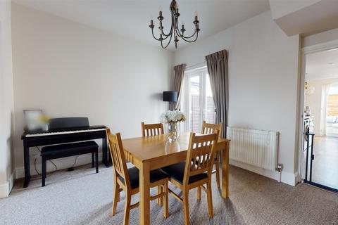 3 Canterbury Road, Gravesend, DA12 5PD