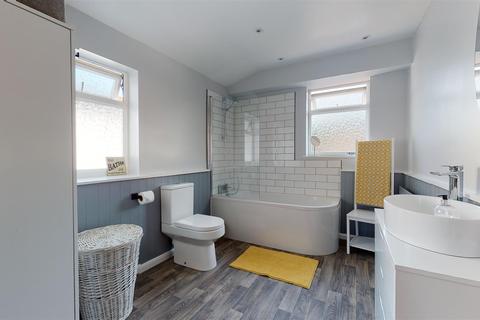 3 Canterbury Road, Gravesend, DA12 5PD