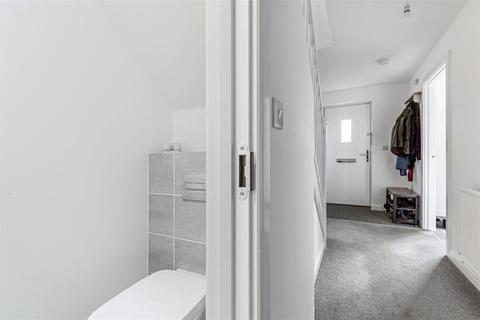 2 Edgar Drive, Thirsk, YO7 1TY